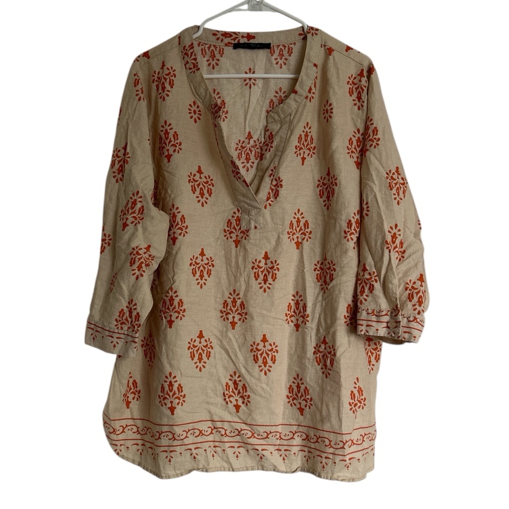 Tahari linen blend tunic top in beige with an orange floral/damask print 2X